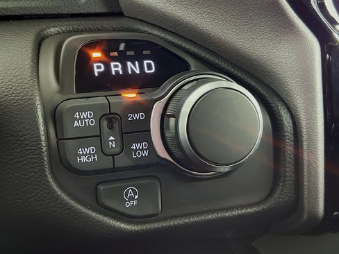 New 2026 RAM 1500 Big Horn AWD/4WD image 12