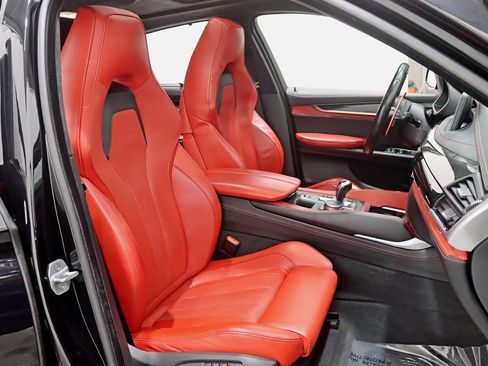 Used 2019 BMW X6 M w/ Executive Package image 30