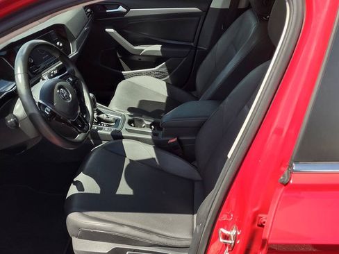 Used 2019 Volkswagen Jetta SE FWD image 10