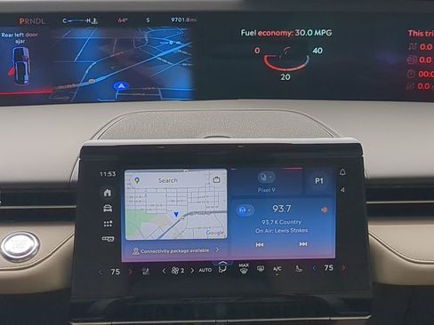 Used 2024 Lincoln Nautilus Reserve image 26