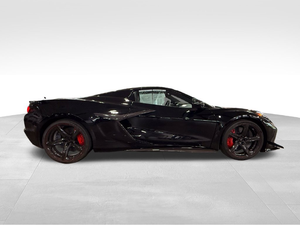 Used 2024 Chevrolet Corvette Z06 w/ Z07 Performance Package RWD image 7