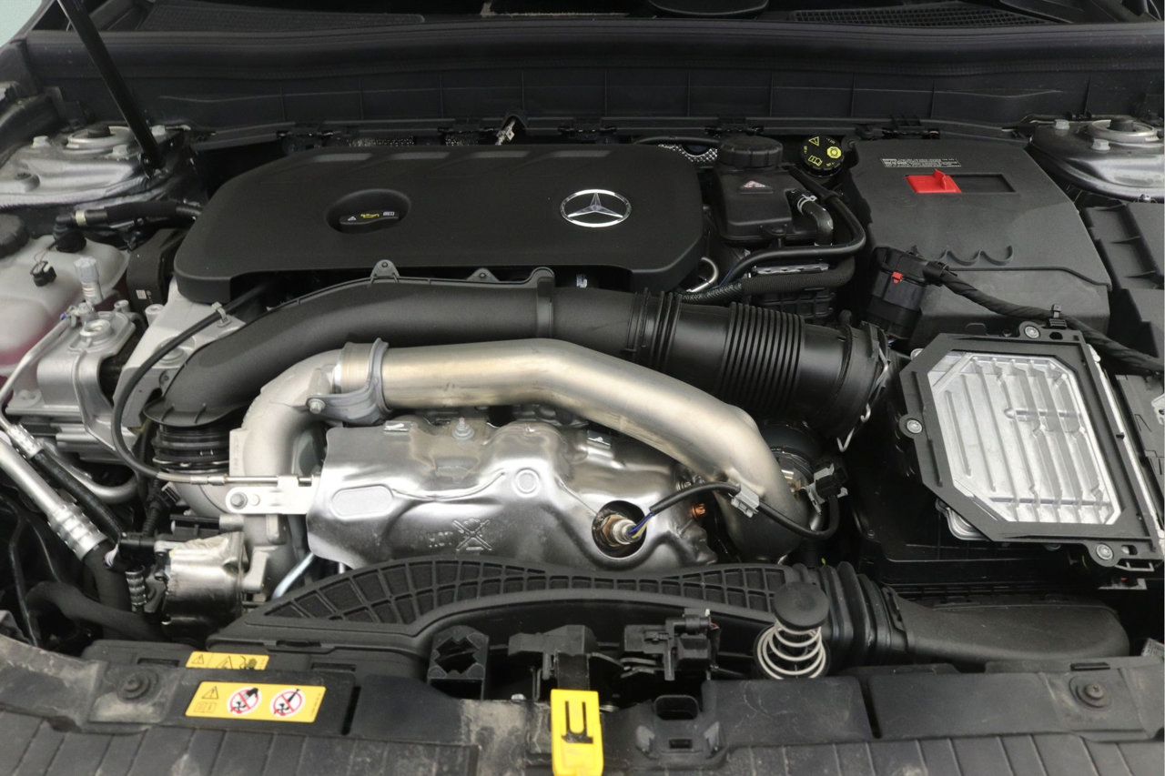 New 2026 Mercedes-Benz GLB 250 image 10
