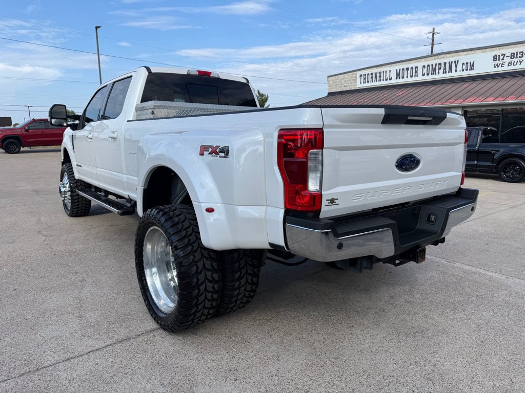 Used 2019 Ford F350 Lariat w/ Lariat Ultimate Package AWD/4WD image 5