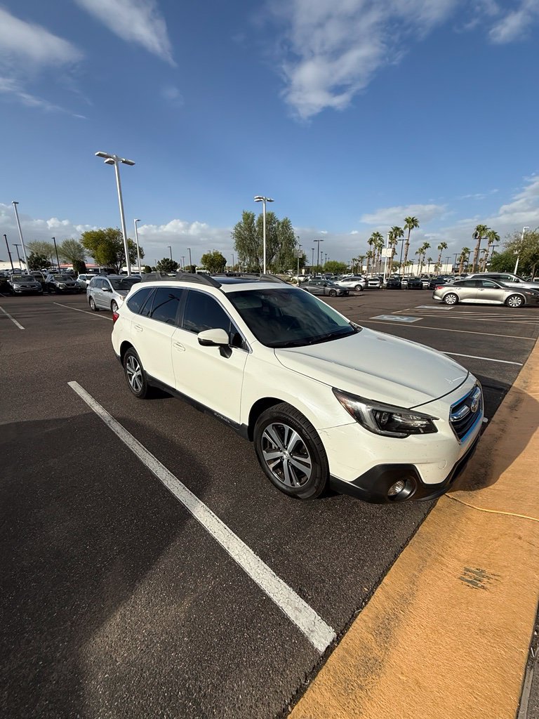 Used 2019 Subaru Outback 3.6R Limited AWD/4WD image 5
