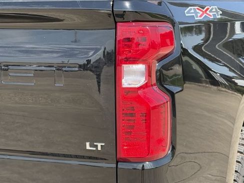 Certified 2023 Chevrolet Silverado 1500 LT AWD/4WD image 7