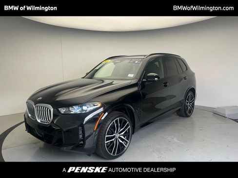 Used 2026 BMW X5 xDrive40i w/ M Sport Package AWD/4WD image 1