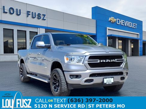 Used 2019 RAM 1500 Big Horn AWD/4WD image 1