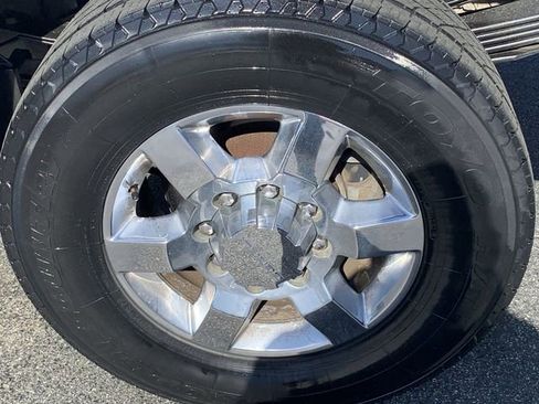 Used 2015 GMC Sierra 3500 Denali image 35