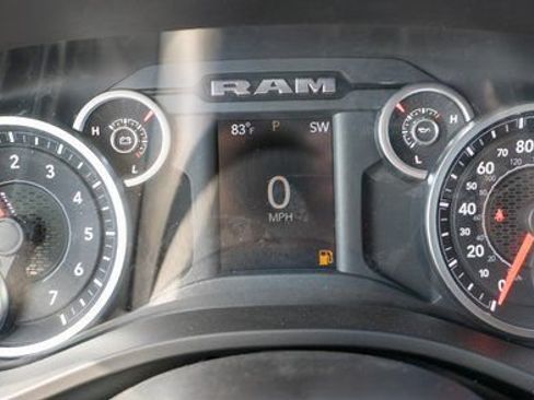 New 2026 RAM 1500 4x4 Crew Cab image 15