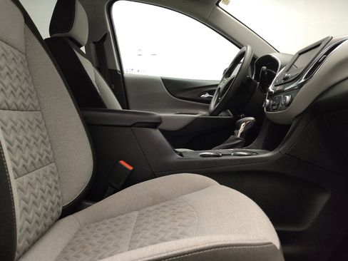 Used 2022 Chevrolet Equinox LT FWD image 21