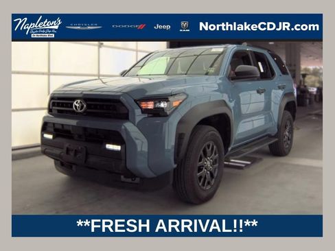 Used 2025 Toyota 4Runner SR5 AWD/4WD image 1