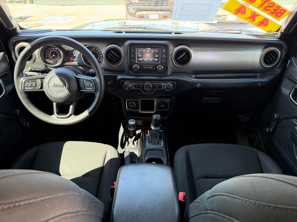 Used 2019 Jeep Wrangler Unlimited Sport AWD/4WD image 23
