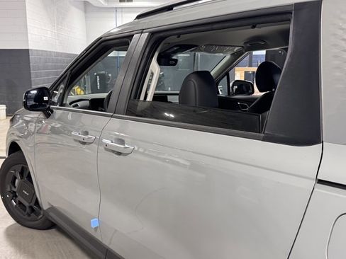 New 2026 Kia Carnival EX image 20