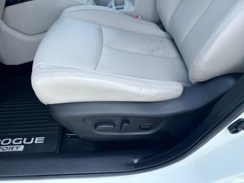 Used 2019 Nissan Rogue Sport SL w/ Premium Package AWD/4WD image 11