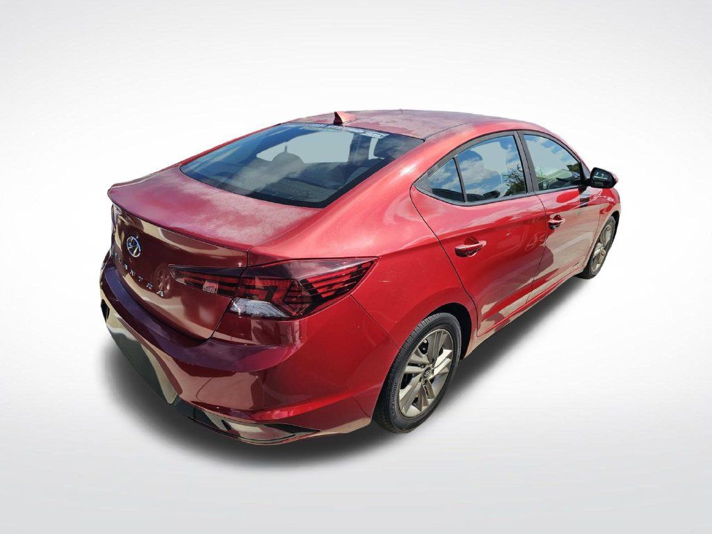 Used 2019 Hyundai Elantra SEL FWD image 18