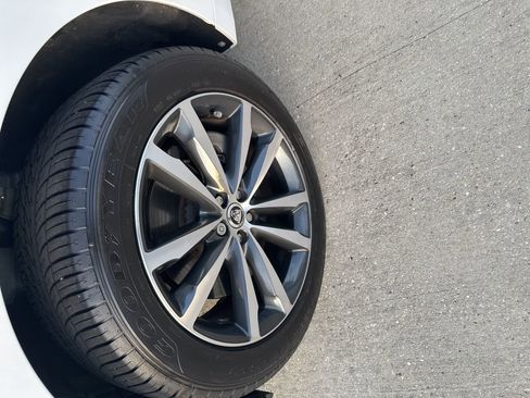 Used 2026 Jaguar F-PACE R-Dynamic S image 3