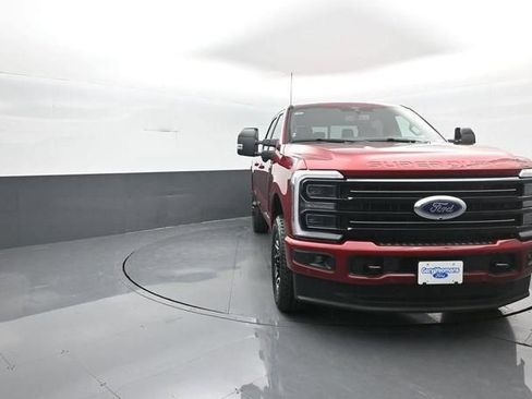 New 2026 Ford F350 Platinum w/ FX4 Off-Road Package AWD/4WD image 2