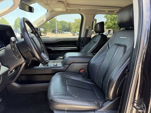 Used 2019 Ford Expedition Platinum AWD/4WD image 27