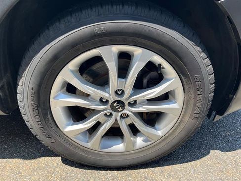 Used 2020 Kia Telluride LX AWD/4WD image 9