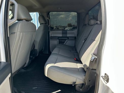 Used 2022 Ford F250 XL w/ STX Appearance Package AWD/4WD image 12