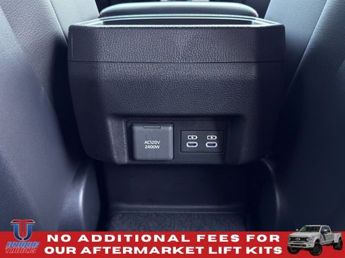 Used 2025 Toyota Tacoma TRD Pro AWD/4WD image 37