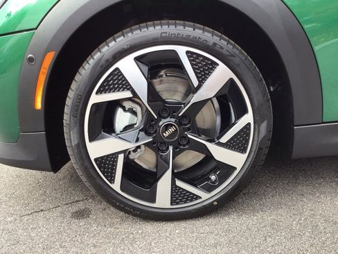 New 2026 MINI Cooper 2-Door Hardtop image 27