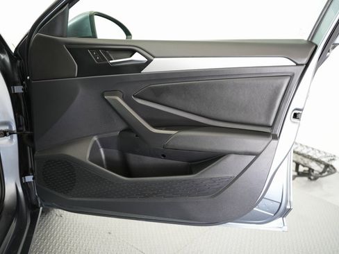 Used 2019 Volkswagen Jetta S image 51