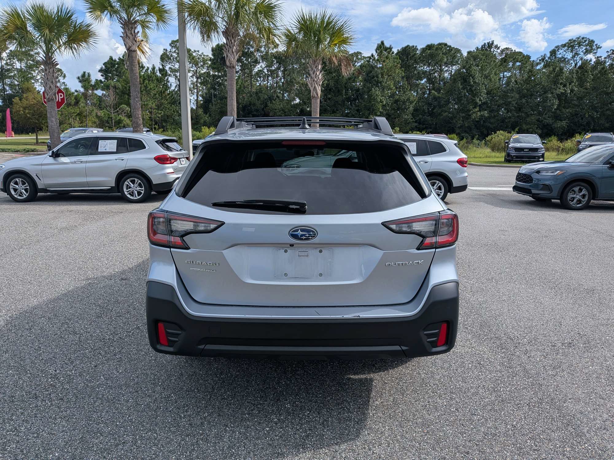 Certified 2022 Subaru Outback Premium AWD/4WD image 5