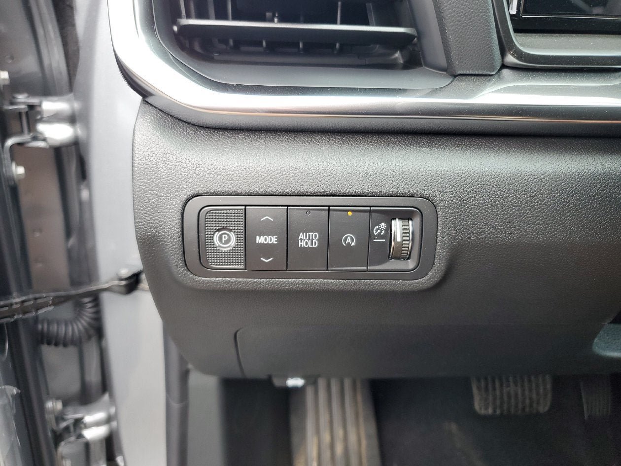 New 2027 GMC Terrain Elevation FWD image 29