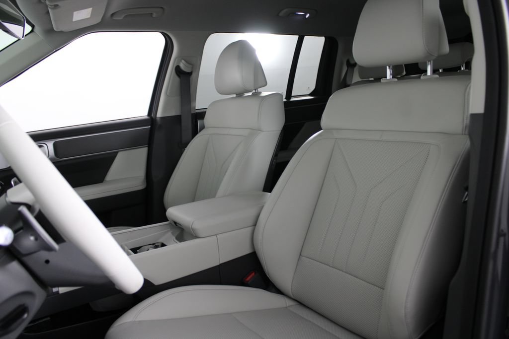 Certified 2026 Hyundai Santa Fe SEL FWD image 20