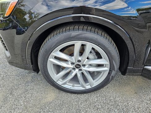 New 2025 Audi Q7 3.0T Premium Plus image 27