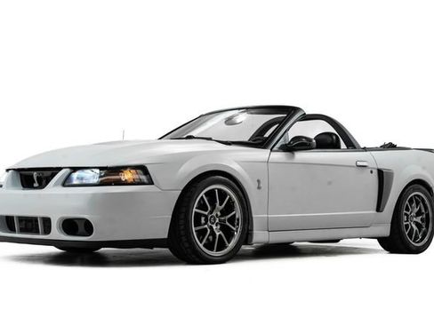 Used 2003 Ford Mustang Cobra RWD image 8