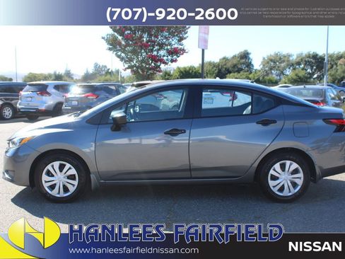 Used 2025 Nissan Versa S w/ Trunk Package FWD image 2