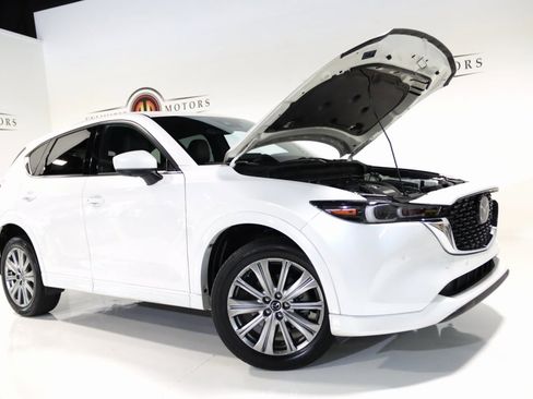 Used 2023 MAZDA CX-5 Signature image 31