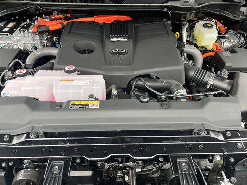 New 2026 Toyota Tundra Limited image 21