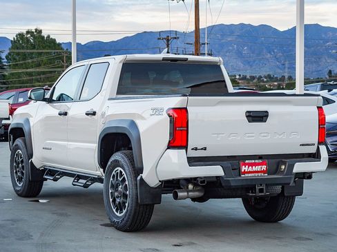 New 2026 Toyota Tacoma TRD Off-Road image 5