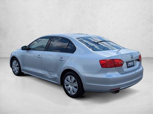 Used 2012 Volkswagen Jetta SE FWD image 7
