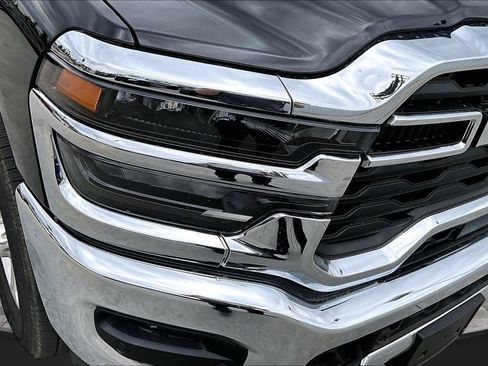 Used 2026 RAM 2500 Big Horn AWD/4WD image 29