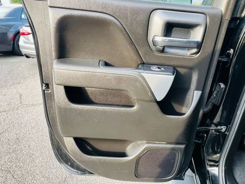 Used 2019 Chevrolet Silverado 1500 LT Z71 w/ All Star Edition image 26