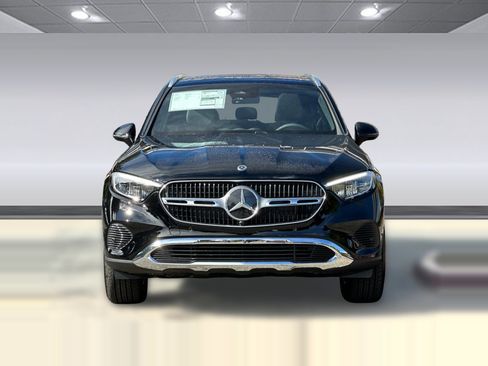 Used 2026 Mercedes-Benz GLC 300 4MATIC image 5