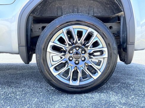 Certified 2024 GMC Sierra 1500 Denali Ultimate AWD/4WD image 23