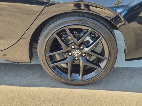 Used 2024 Honda Civic Sport image 30