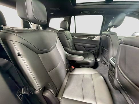 Used 2021 Cadillac XT6 Sport AWD/4WD image 32