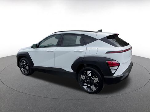 Used 2025 Hyundai Kona SEL image 10