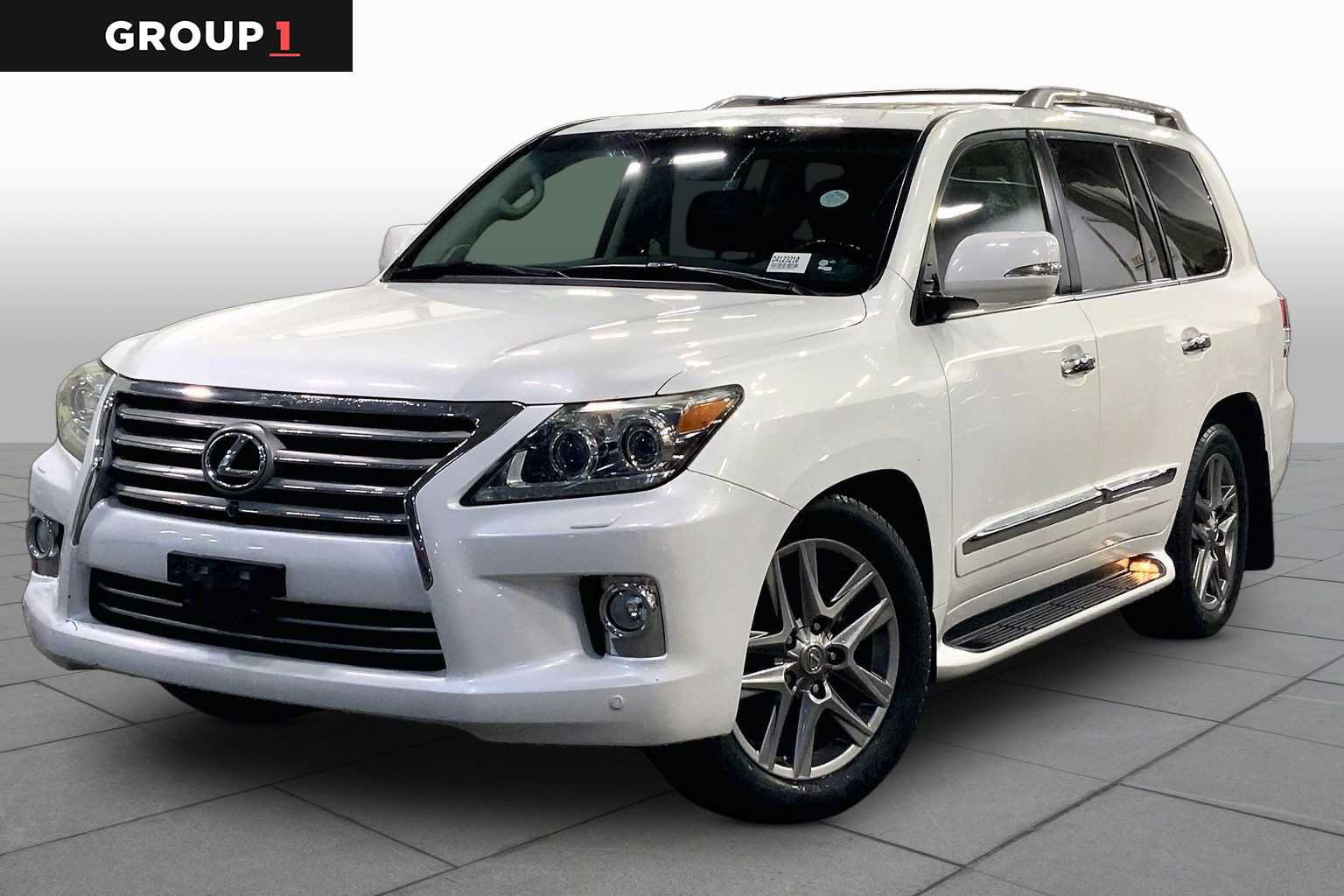 Used 2013 Lexus LX 570 4WD image 1