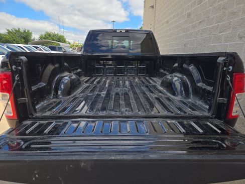 Used 2024 RAM 3500 Tradesman AWD/4WD image 25