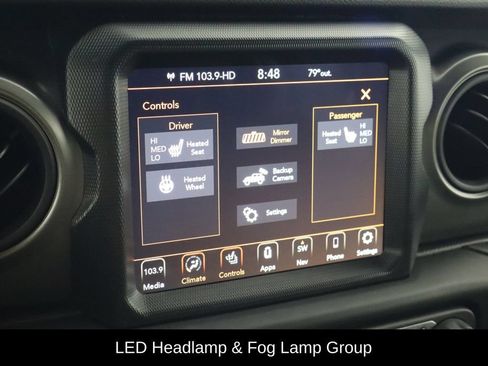 Used 2023 Jeep Wrangler Unlimited w/ Sun & Screen Package AWD/4WD image 30