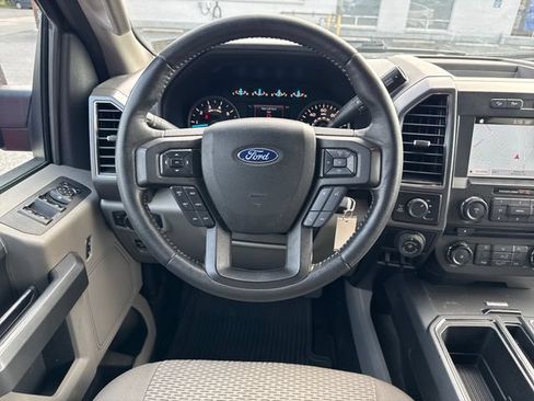 Used 2018 Ford F150 XLT w/ Equipment Group 302A Luxury AWD/4WD image 15