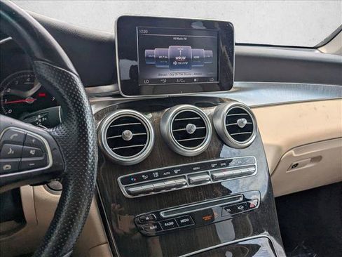 Used 2016 Mercedes-Benz GLC 300 image 10