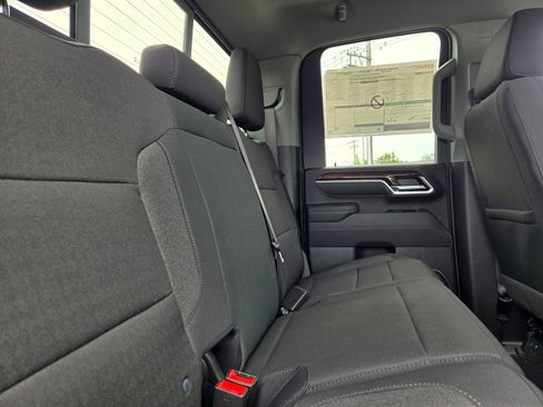 New 2026 GMC Sierra 3500 SLE w/ SLE Value Package AWD/4WD image 23